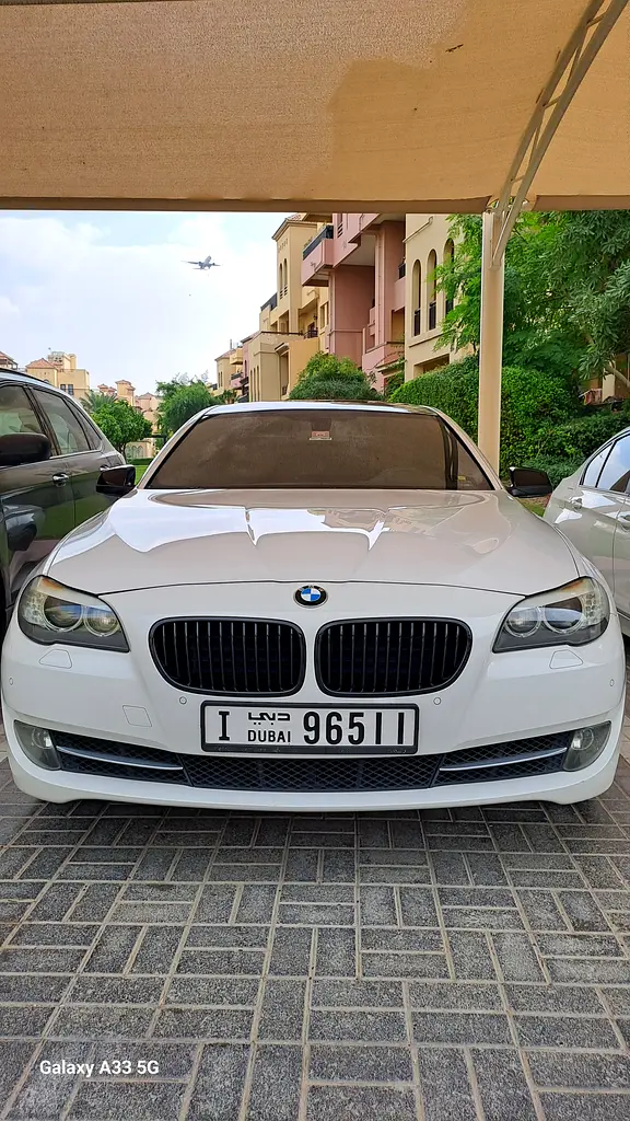 BMW 5-Series 2013 — photo 1 of 7