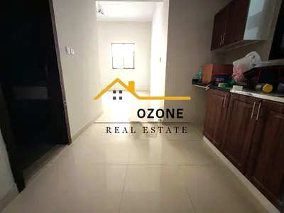 BRAND NEW STUDIO FOR RENT WITH WARDROPS //FAMILY BUILDING AT A PRIME LOCATION