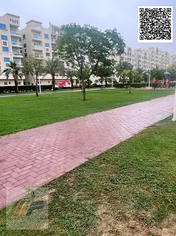 🏡 غرفة وصالة للإيجار السنوي في قرية الأميرة – مساحة ممتازة وتشطيب راقٍ