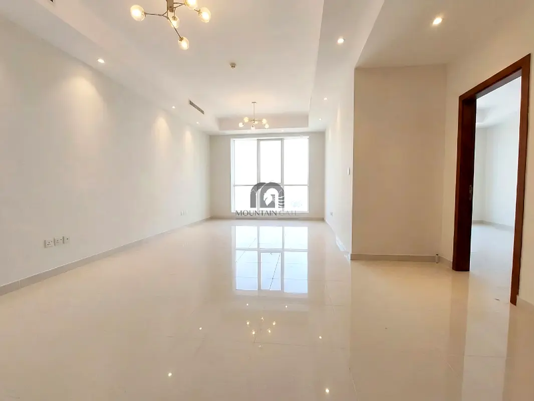 Panoramic Views | Freehold | Steps from Dubai