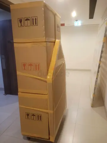 Viktoria Home Movers
Packing And Flat Studio Safe Truck