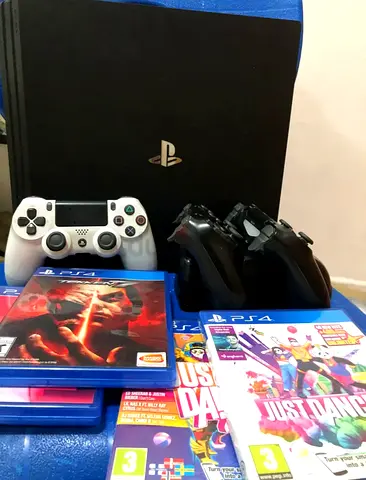 PlayStation 4 PS4 Pro Bundle with 3 Controllers and Games