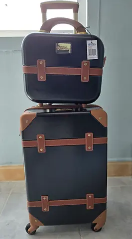 Brand new Chariot Gatsby Vintage Style 2-Piece Hardside Carry-on Retro Train Case Spinner Set Luggag
