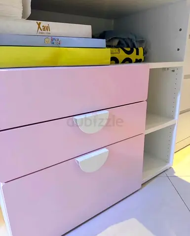 Ikea baby diaper changing table