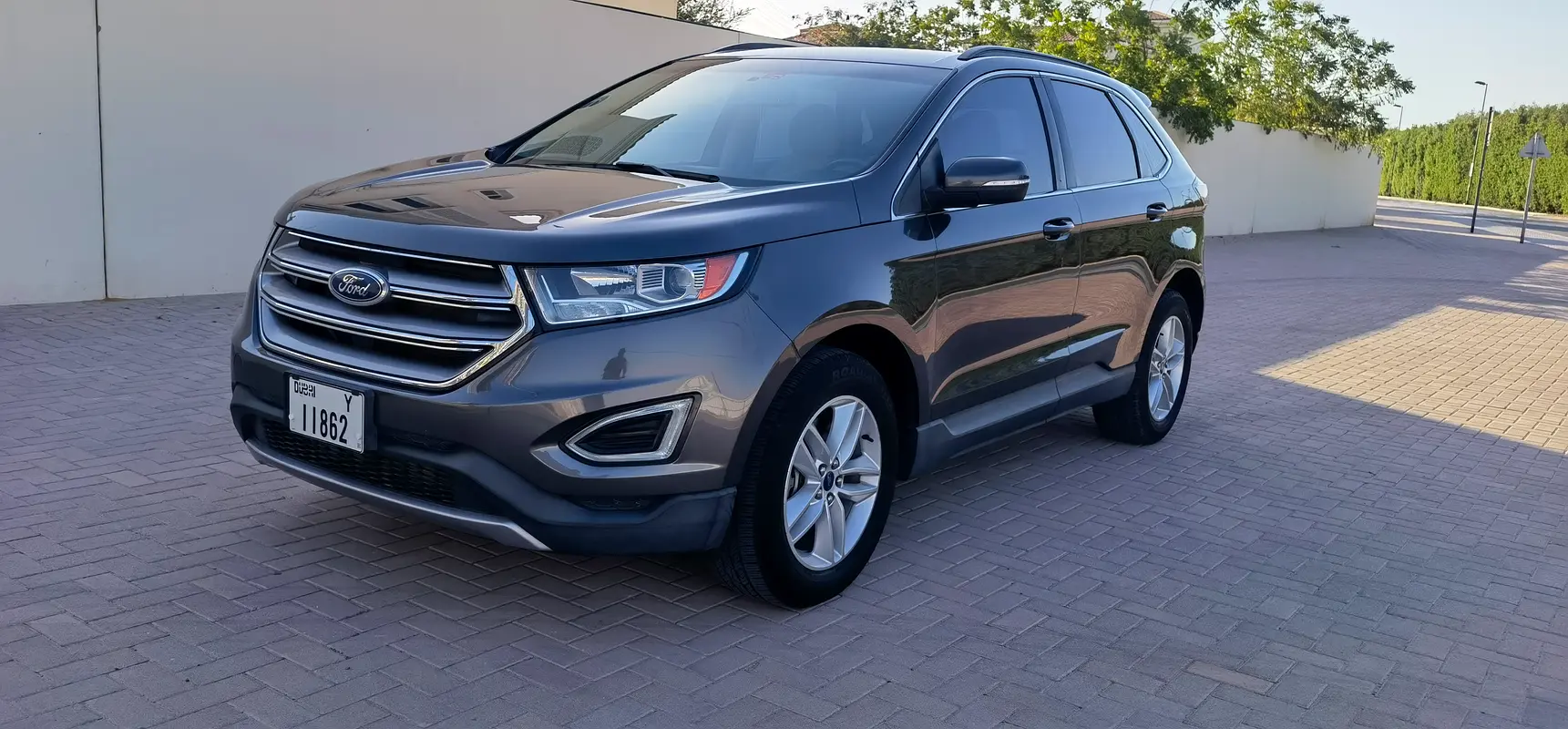 Ford Edge 2018 — photo 1 of 20