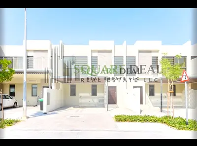 Modern Townhouse in Odora Cluster | Ready to Move In