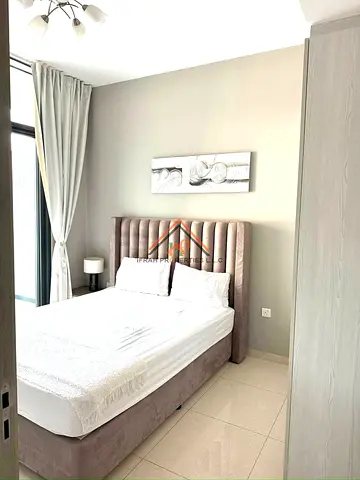 FULLY FURNISHED | CANAL VIEW | VACANT