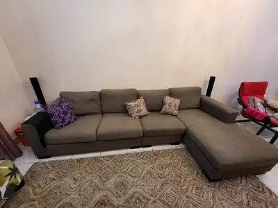 4 seater L shaped sofa