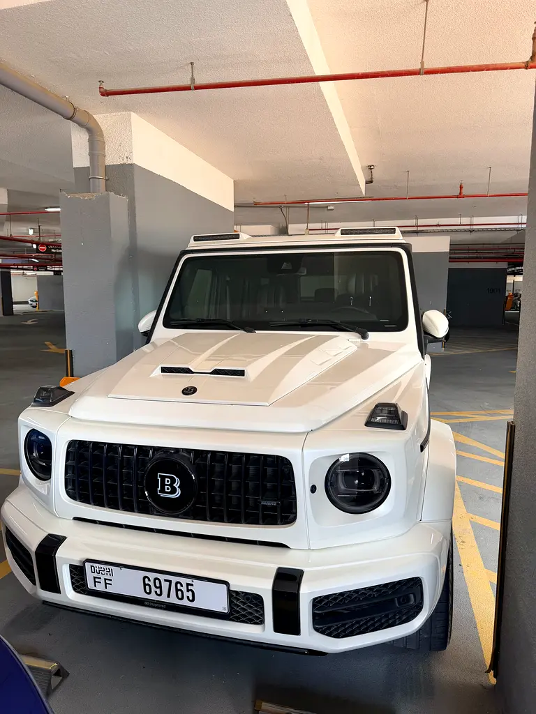 Mercedes-Benz G-Class 2019 — photo 1 of 11