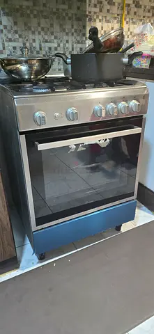 Whirlpool 4-Hob Gas Cooker with Oven