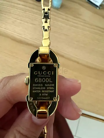 GUCCI 6800L gold-tone womens bracelet watch (used) - working