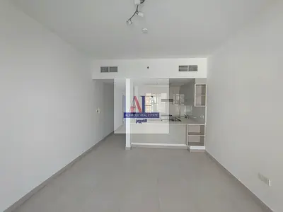 Vacant | Spacious | Multiple Options | Large Layout