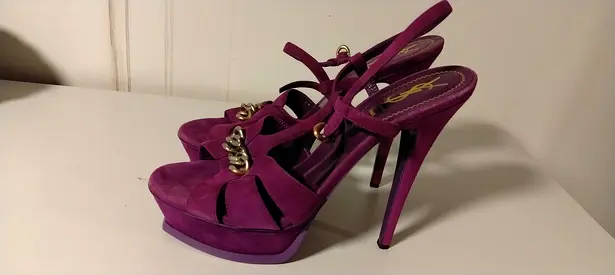 SAINT LAUREN TRIBUTE SANDALS