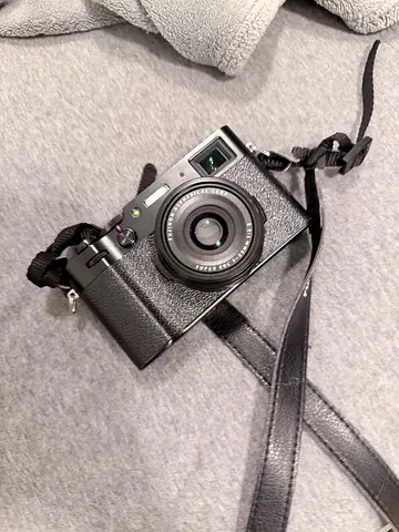 Fujifilm x100v