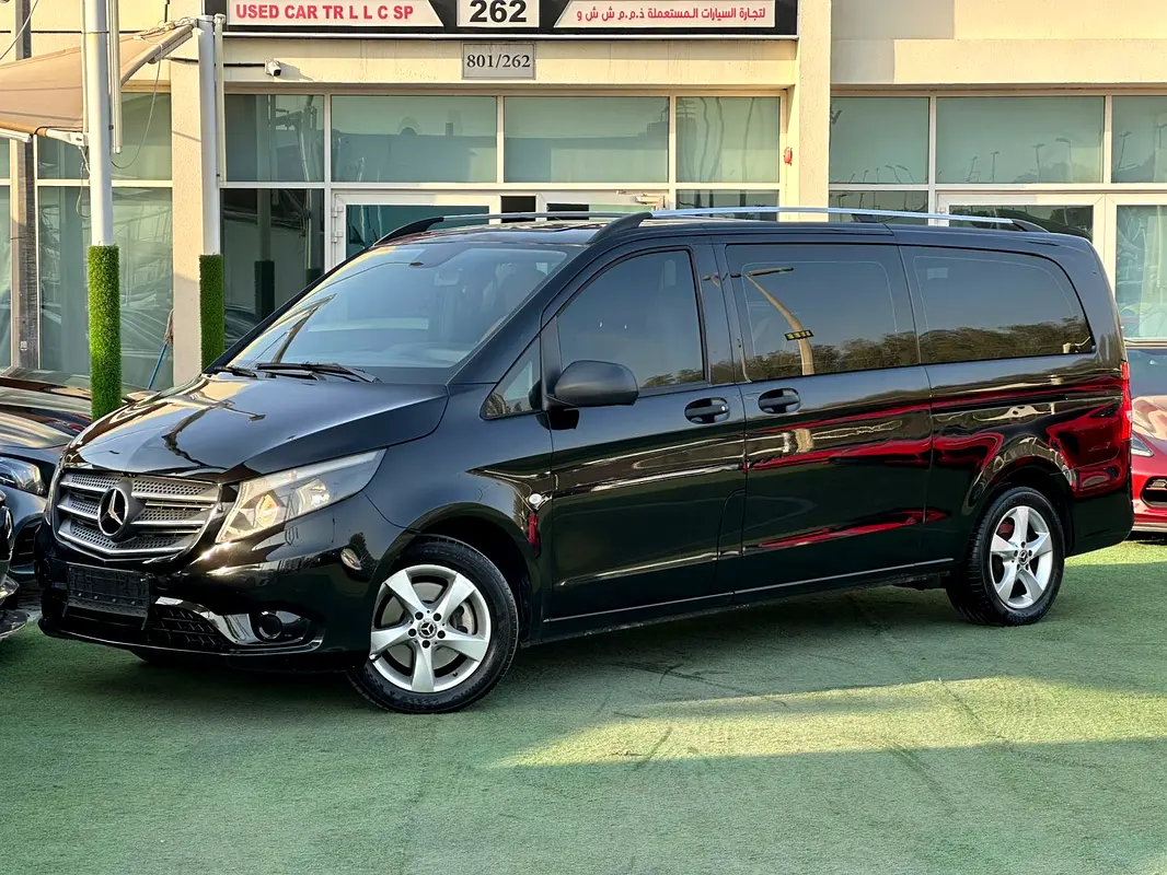 Mercedes-Benz Viano 2019 — photo 1 of 13