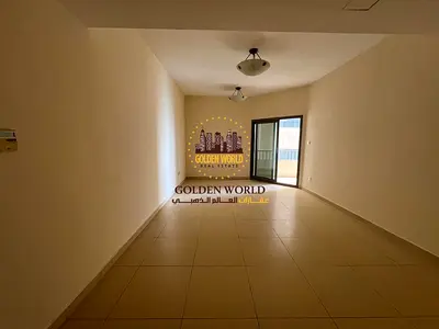 3BR apartment in Al Taawun, Sharjah. Master bedroom, kitchen with balcony, 3 bathrooms, storage room, built-in wardrobes. Prime location near all serv
