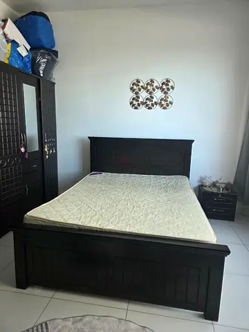 Queen Size Dark Wood  bed + mattress