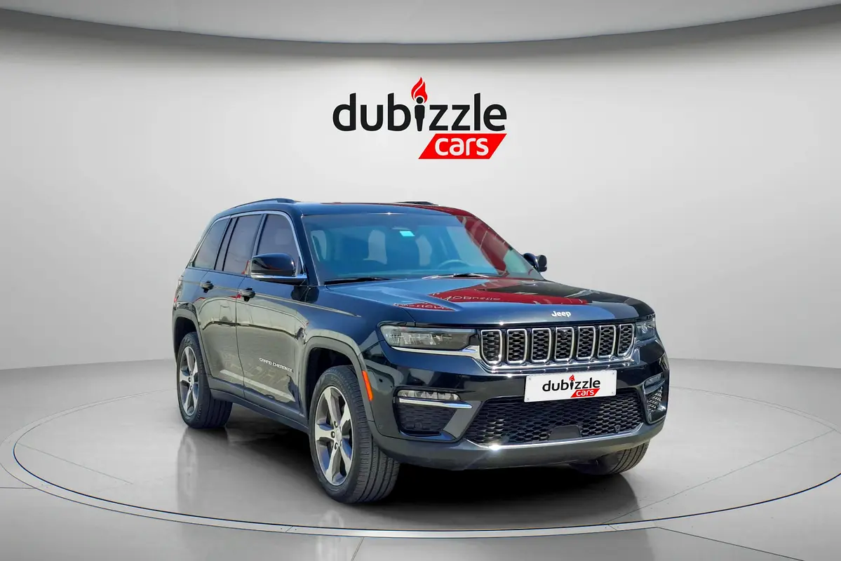 Jeep Grand Cherokee 2023 — photo 1 of 17