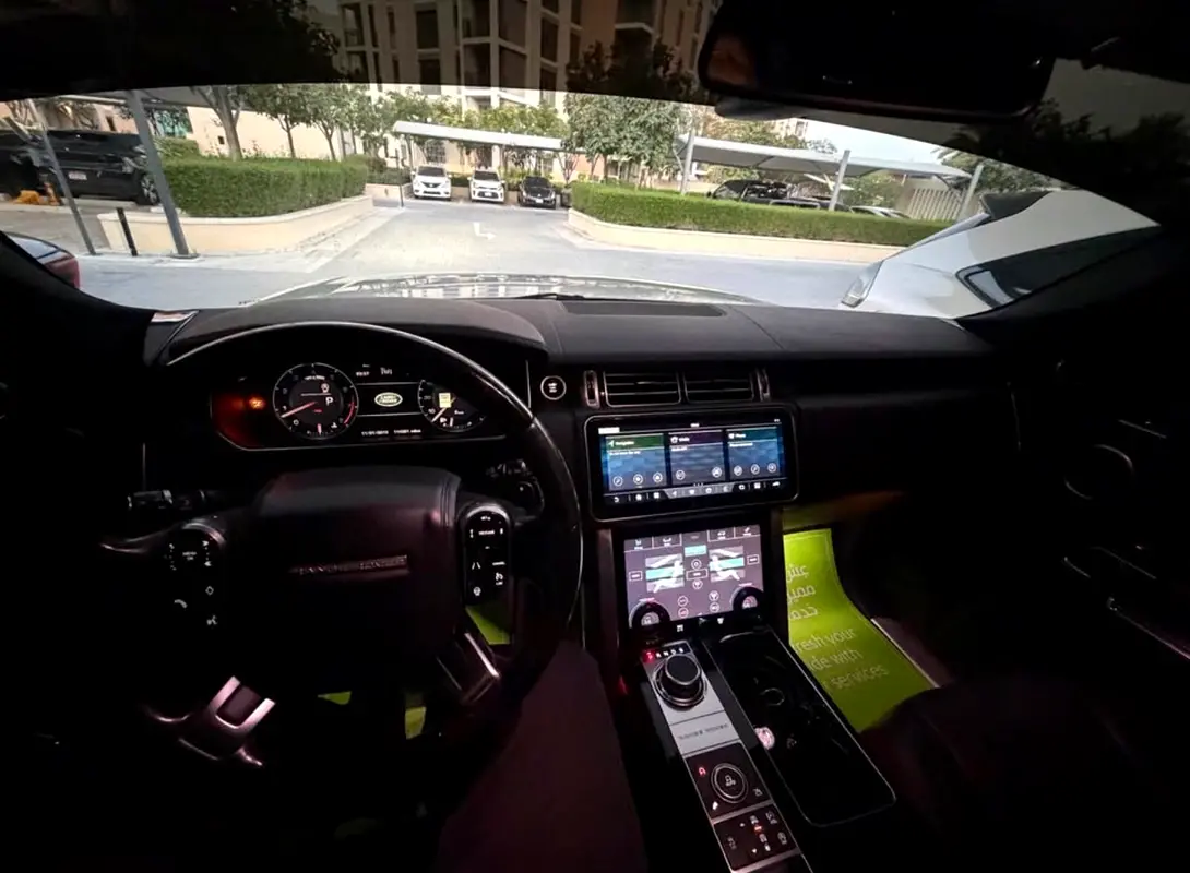 Land Rover Range Rover 2015 — photo 1 of 10
