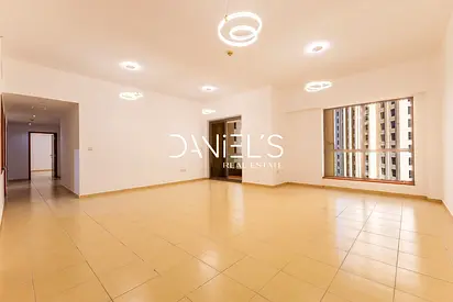Vacant | With Maids | High Floor | Closed Kitchen