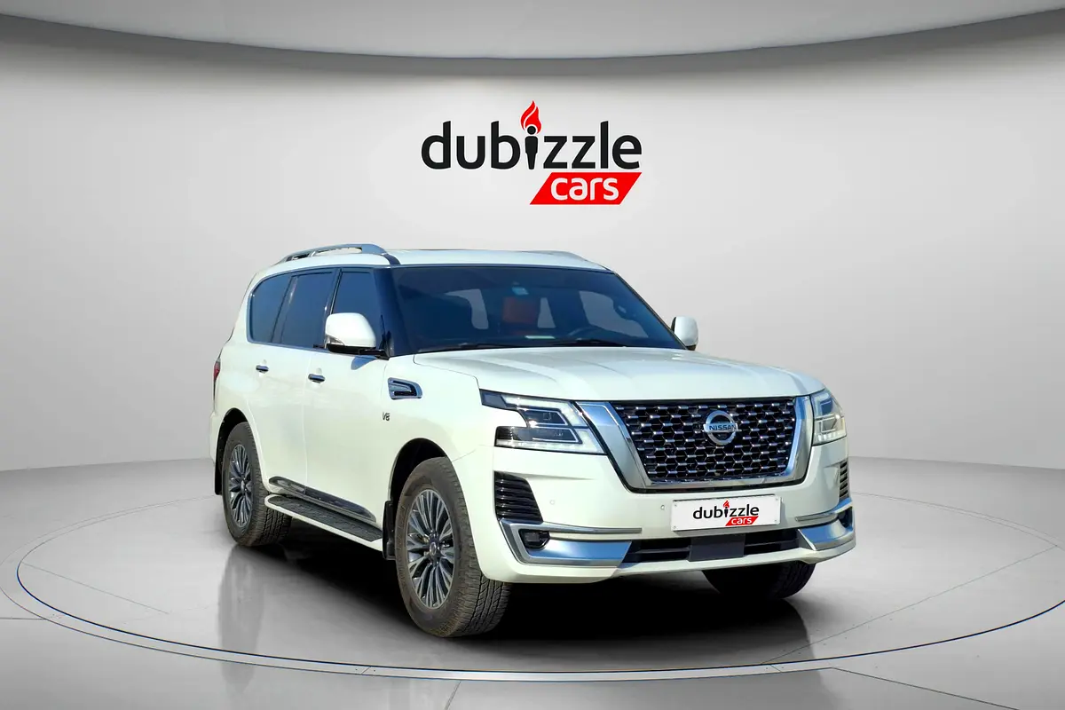 Nissan Patrol 2021 — photo 1 of 14