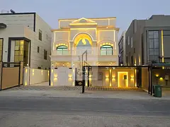 Luxury Classic Villa in Al Alia