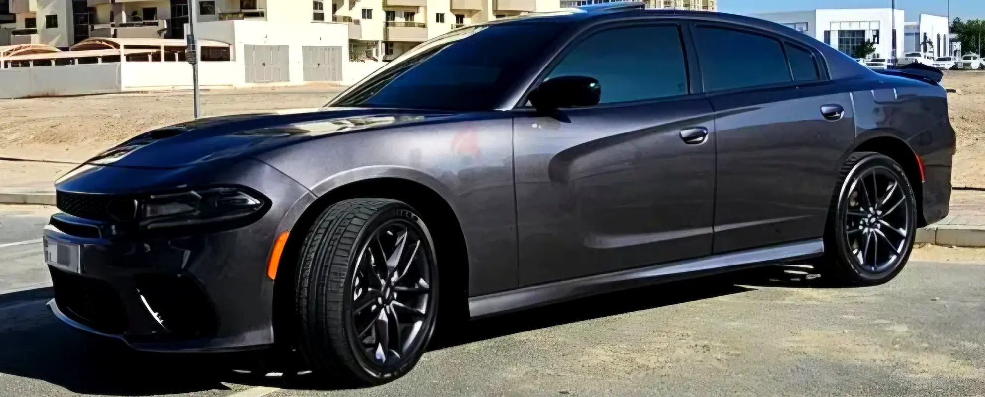 Dodge Charger 2021 — photo 1 of 6