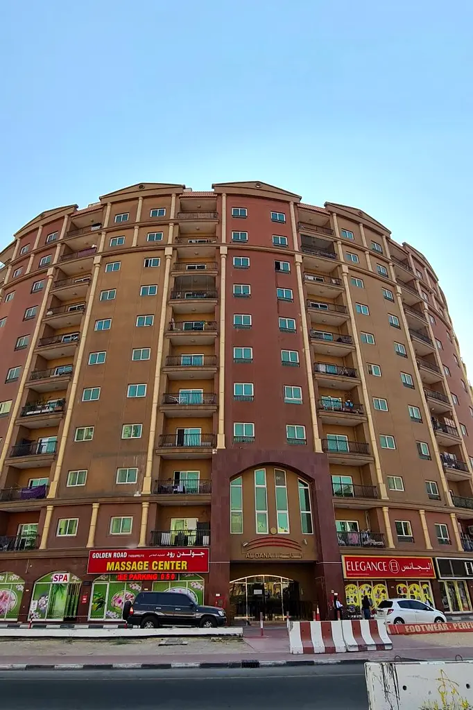 gallery-image