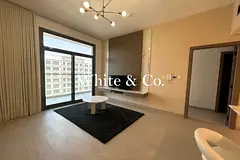 Upgraded | Fully Furnished | 12 Cheques