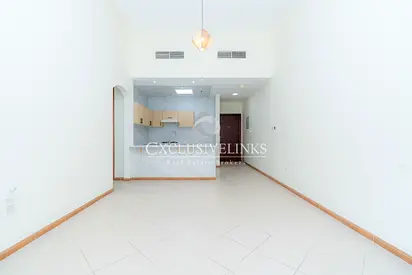 Rare | Private Garden Terrace | Open Plan
