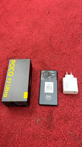 Poco F7 Ultra 12/512GB BLACK with 120W Charger - Excellent Condition