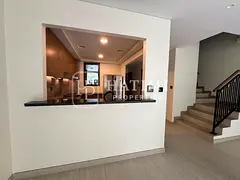 SINGLE ROW | CLOSED KITCHEN | BRAND NEW