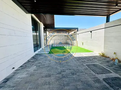 Luxury Living 4bhk Just For Family Just 180k At prime Location IN HOSHI Sharjah With All Favilities Easy Acess To Dubai