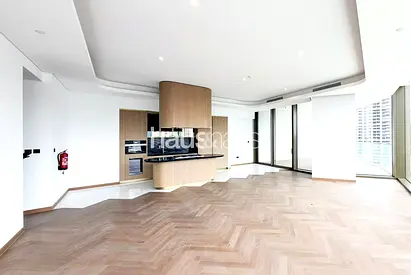 Luxuary Living | Full Canal View | Brand New