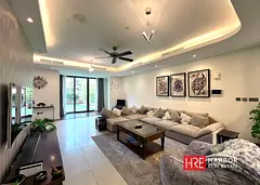 Spacious 3 BR | Upgraded | Well Maintained