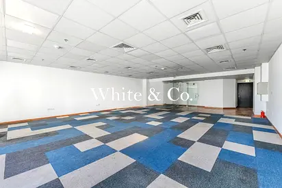 GREAT VIEW | DMCC LICENSE | NEAR METRO