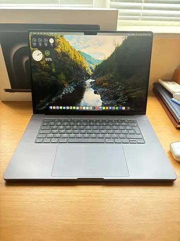 Macbook Pro M4 MAX