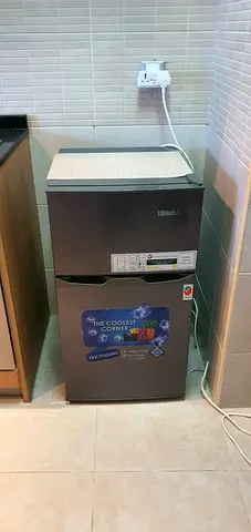 Smoll  two door Fridge