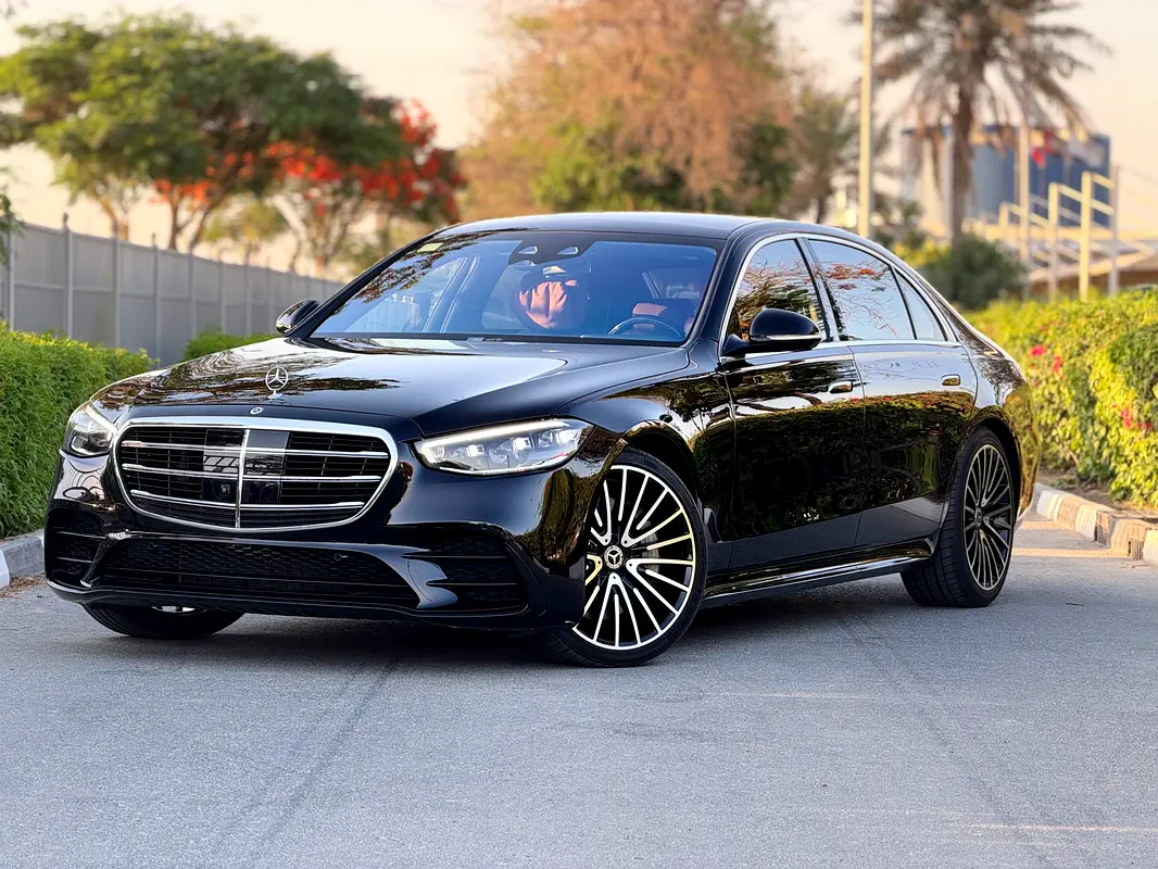 Mercedes-Benz S-Class 2022 — photo 1 of 17