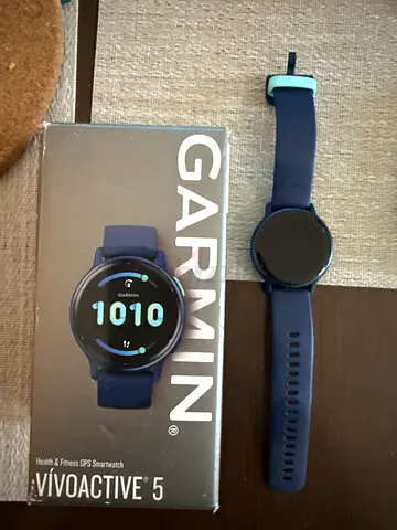 Garmin Vivoactive 5 smartwatch with original box - navy strap