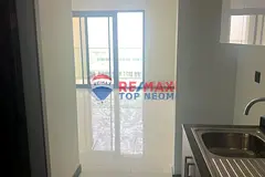 RENTED - UNFURNISHED - BIG STUDIO - MID FLOOR
