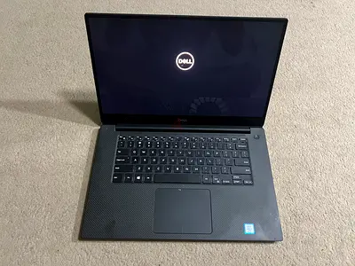 Dell Laptop core i7 v pro