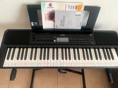 Yamaha PSR E383 Portable Keyboard with Stand and Songbook — Good Condition