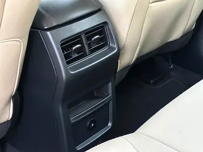 2022 FORD EDGE photo 7