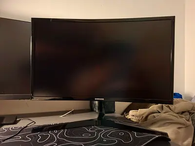 Samsung 24 144Hz C24RG50FQE Curved Gaming/Work Monitor