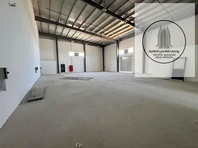 Warehouse 6000 sqft UAQ storage industrial 110kW power