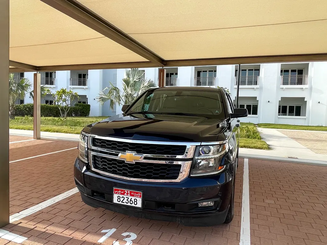 Chevrolet Tahoe 2020 — photo 1 of 20