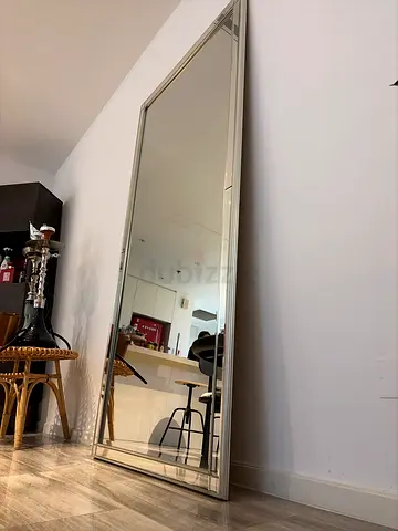 Full-Length Floor Mirror with Silver Frame - Leaning Mirror