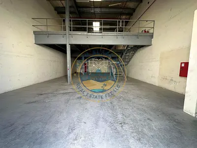 Huge size Neat and Clean Storage Warehouse With One Payment