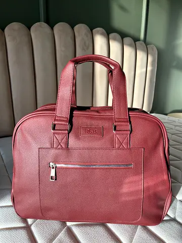 Maroon leather tote/briefcase bag – good condition